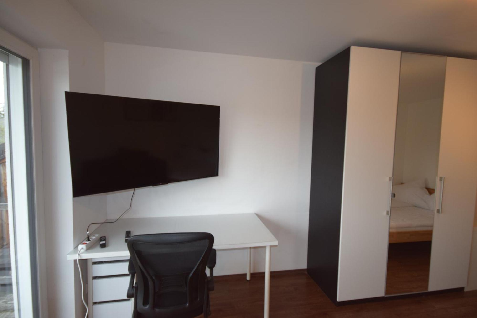 Nestwerk Komfort R23-12 - Balkon, Arbeitsplatz & Zentrumsnah Biberach an der Riss Ngoại thất bức ảnh